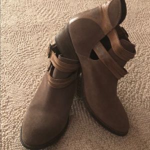 Size 8 ankle boots